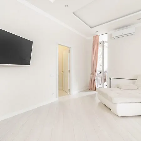 Apartment Vip Near To The Black Sea In Odesa